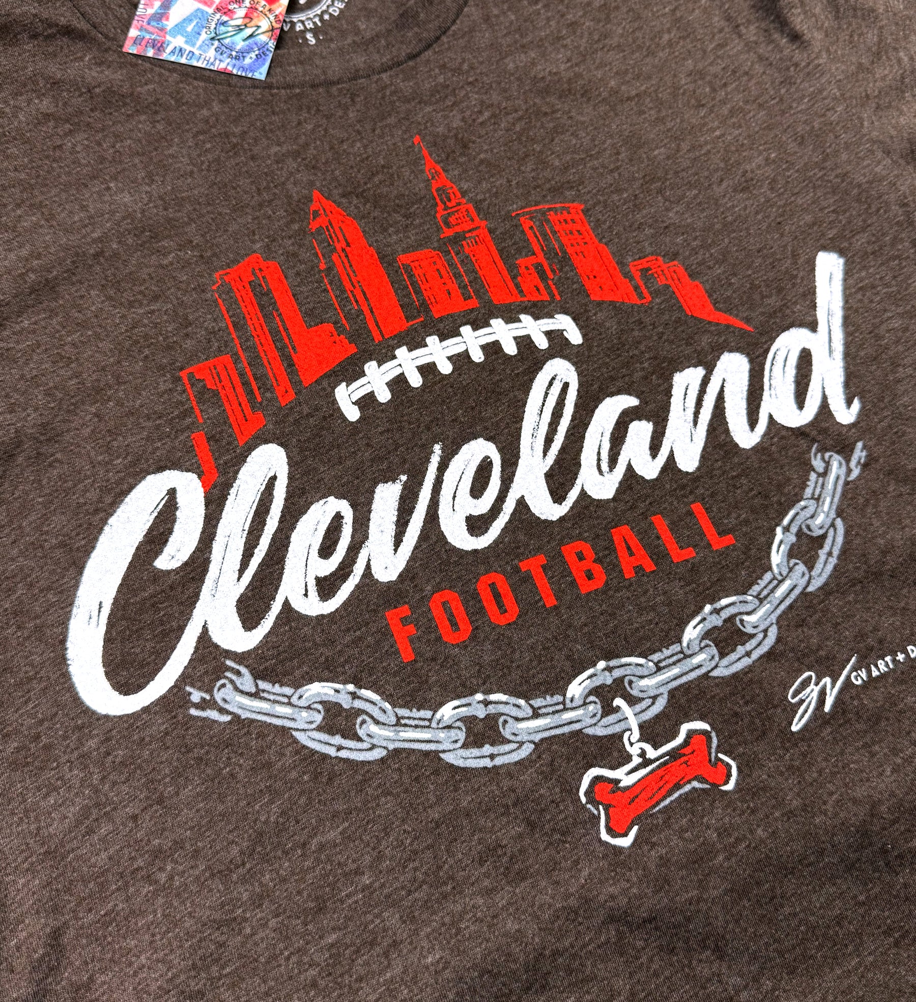 Cleveland Script Skyline Chain T shirt